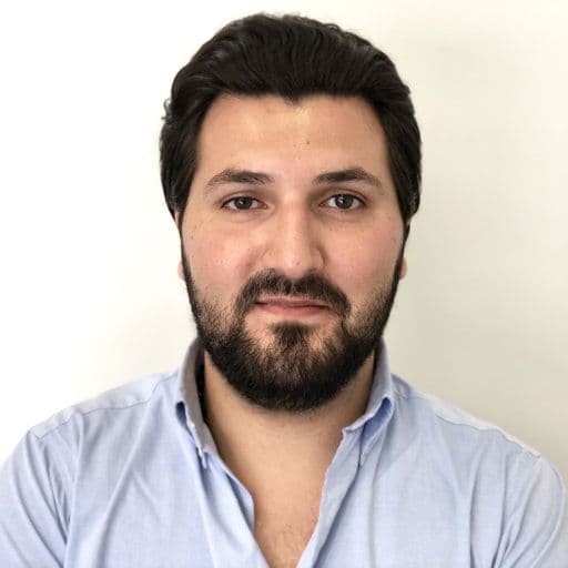 Dr. Julien Bou Chaaya