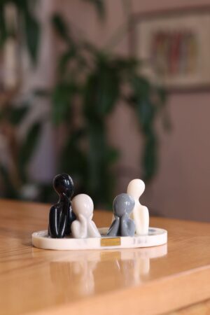 Family (4 Pers Half Body)