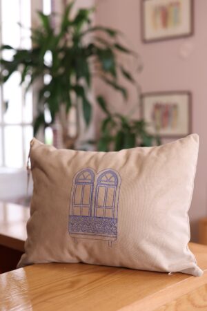 Cushion Embroidery Arches