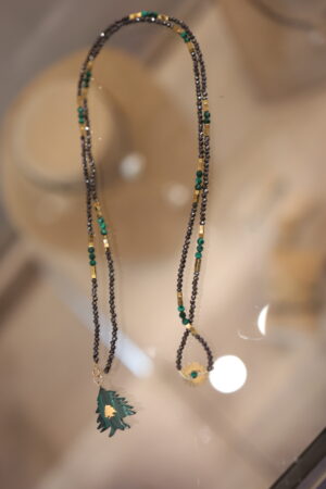 Hematites Stones 2 Layers Necklace With Malakite Cedar