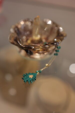 Malakite And Gold Necklace With Malakite Cedar