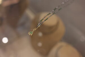 Hematites And Green Agathes Stones Necklace With Emaille Cedar And Lock