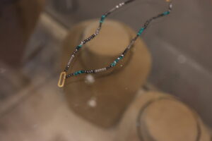 Malakite And Hematites Stones With Oval Motif